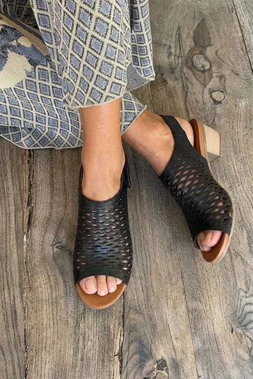 Minimalist Black Woven Texture Slingback Block Heel Sandals